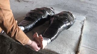 Romy Fetish – Urbex explorers Romy and Melle got trapped and tickled by 2 sadistic men – Hog-tied, mummification, tape bondage, extreme feet tickling