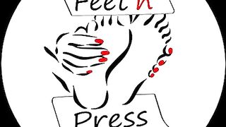 Feet’n’Press – Mavi First Time Tickling Feet in Stock